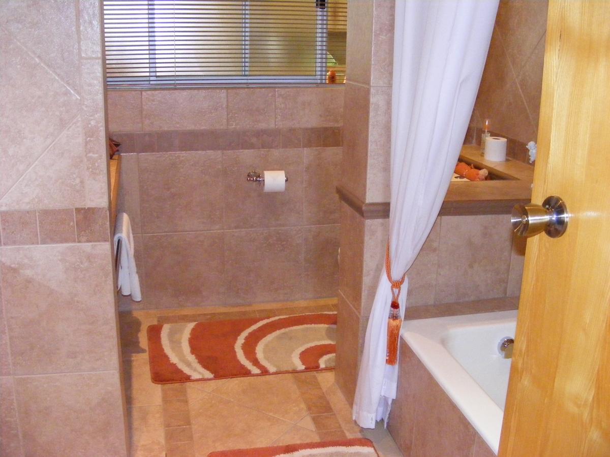 ברברטון Bubez Guesthouse מראה חיצוני תמונה