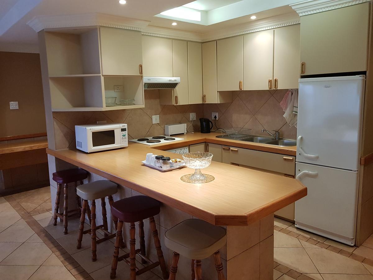 ברברטון Bubez Guesthouse מראה חיצוני תמונה