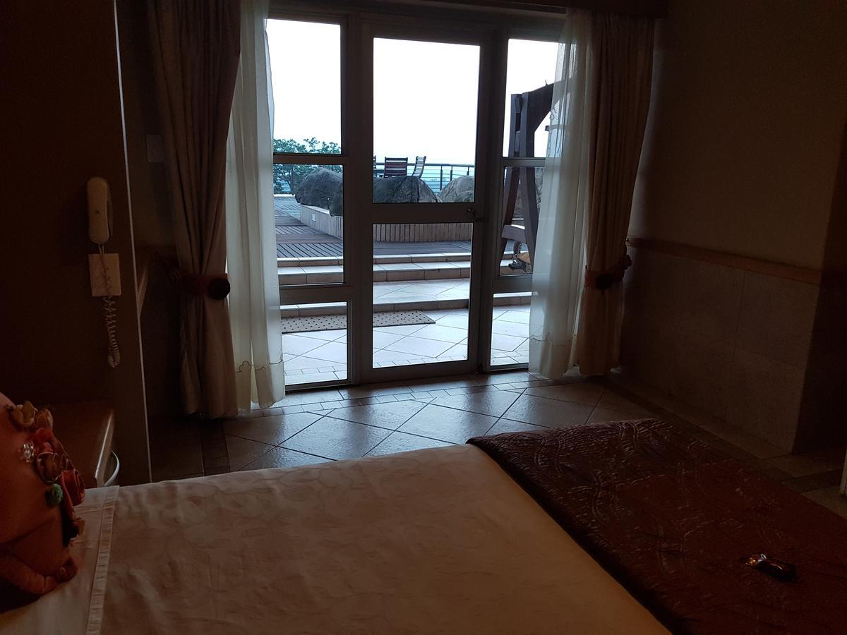 ברברטון Bubez Guesthouse מראה חיצוני תמונה