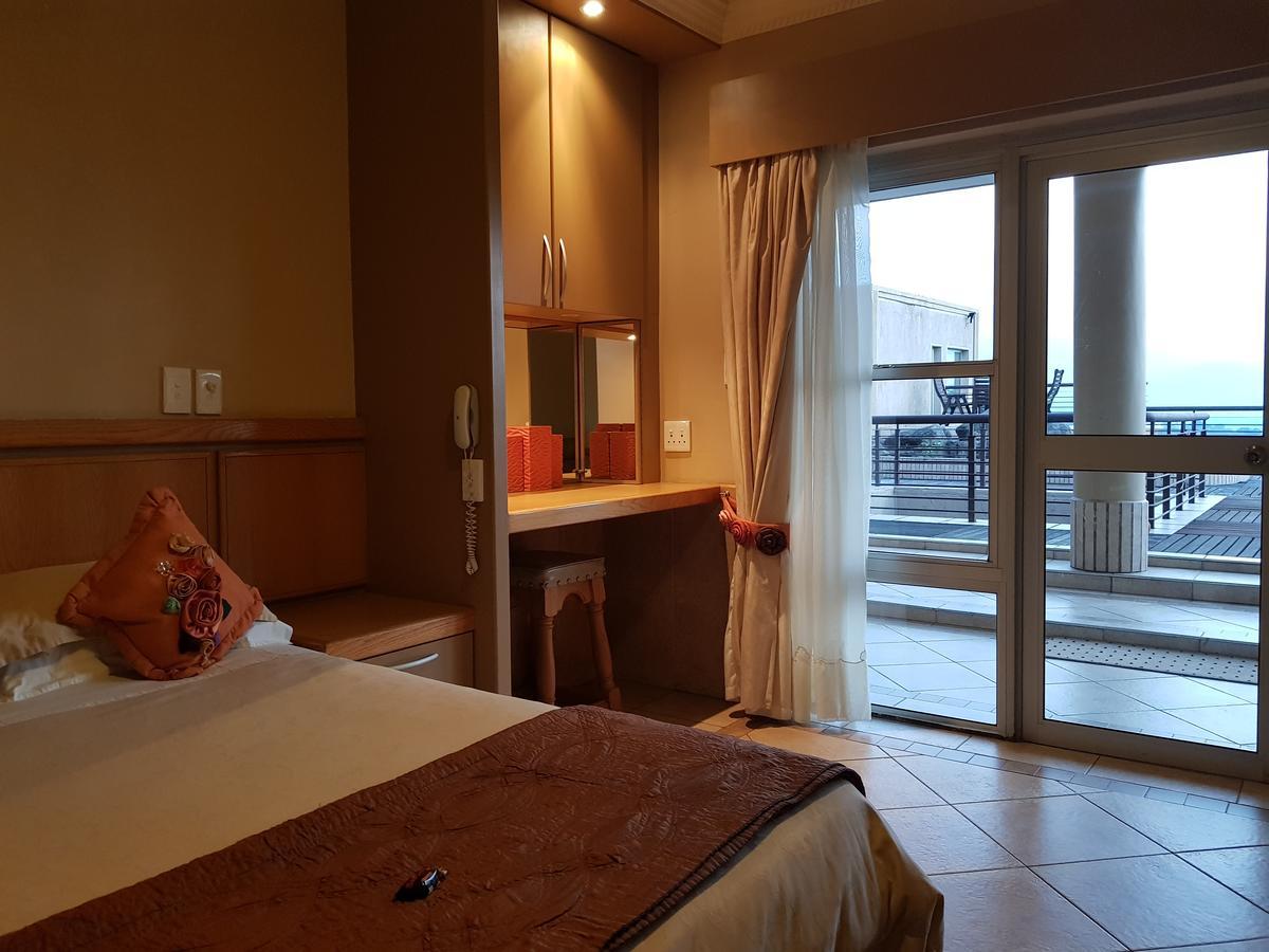 ברברטון Bubez Guesthouse מראה חיצוני תמונה